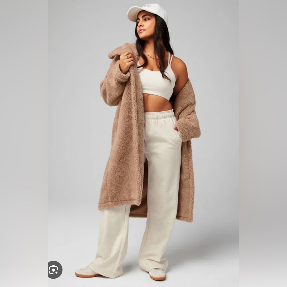 Fabletics Cozy Tan Teddy Coat, Large